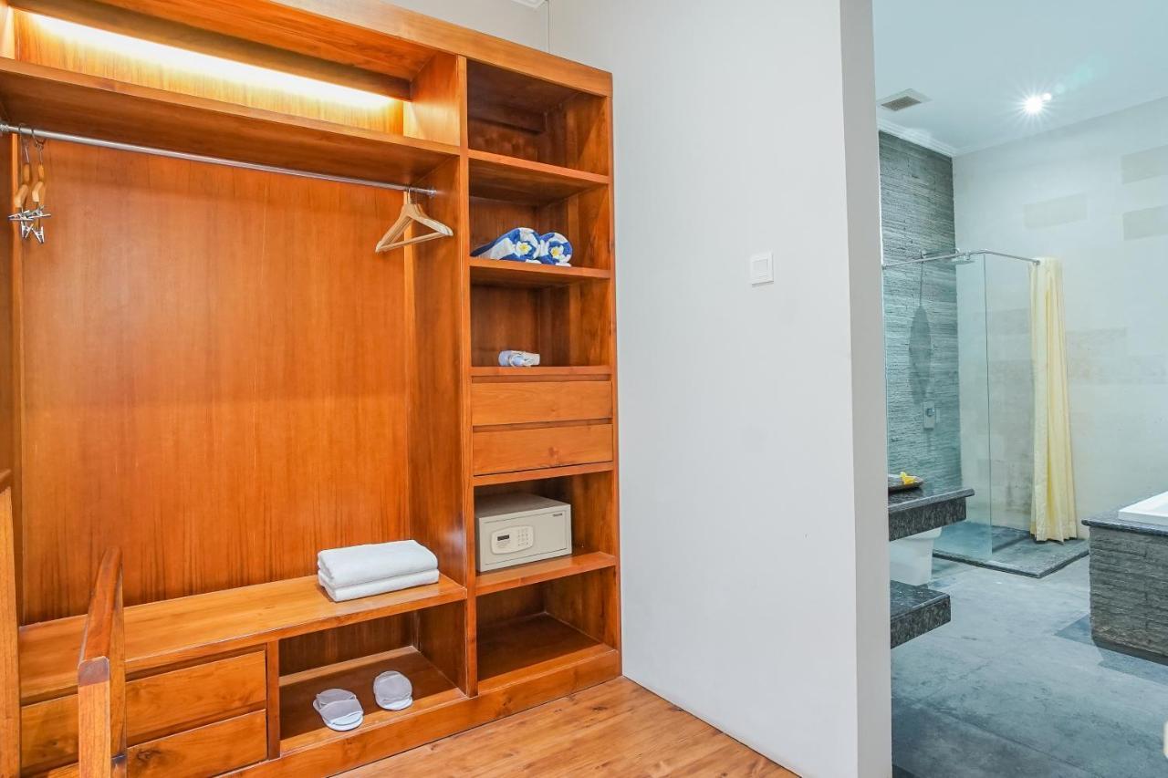 Kerobokan Jiwanta Villa מראה חיצוני תמונה